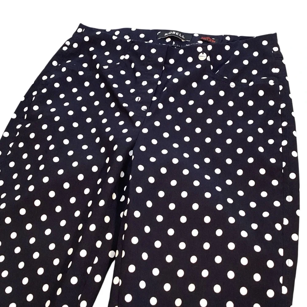 Robell‎ Bella 09 Ankle Grazer Black & White Polka Dot Pull On Pants, Size 4